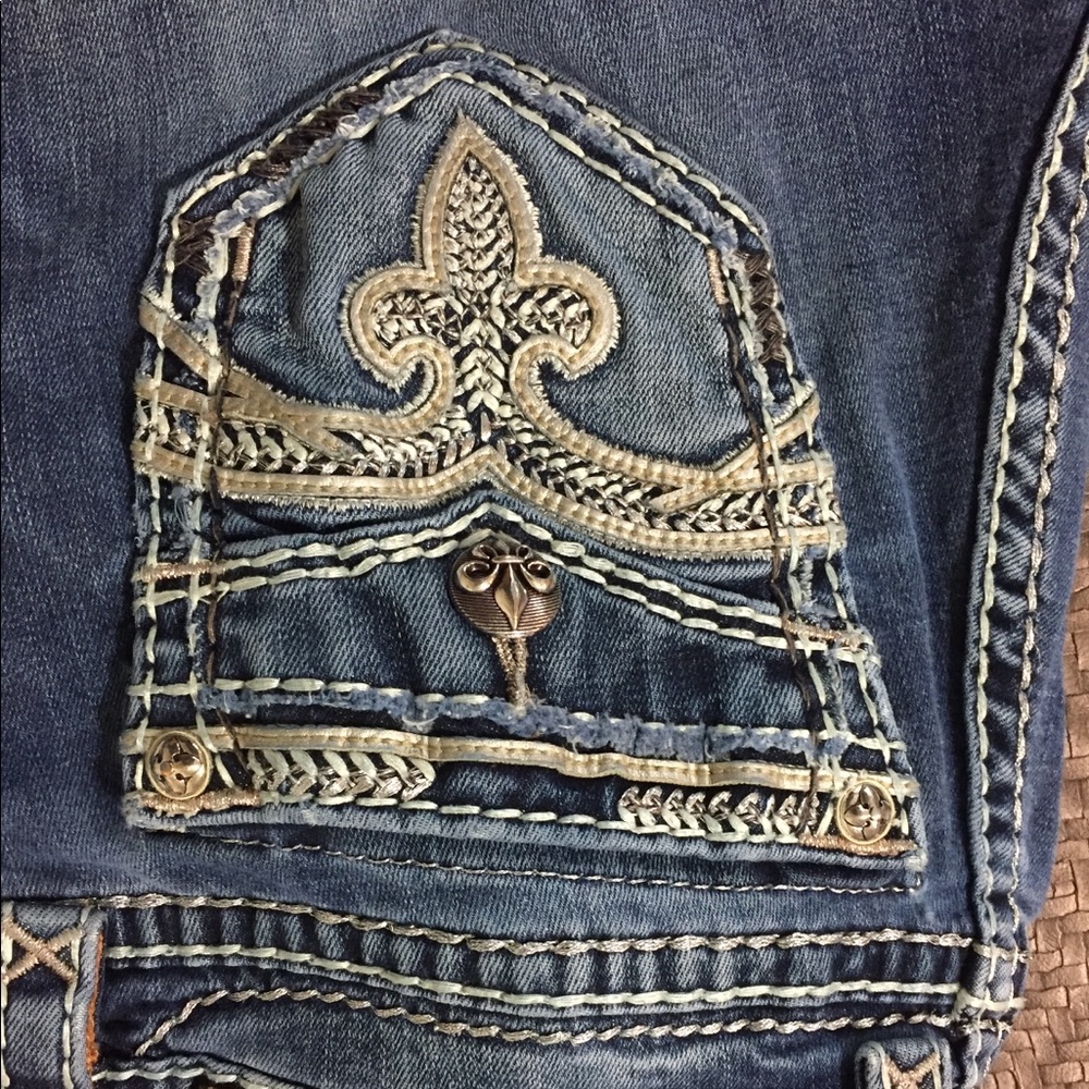 Women’s Rock Revival Jeans